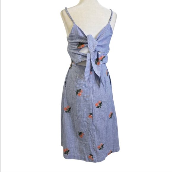 Anthropologie J.O.A  linen flower Embroidered  midi dress - Picture 3 of 7